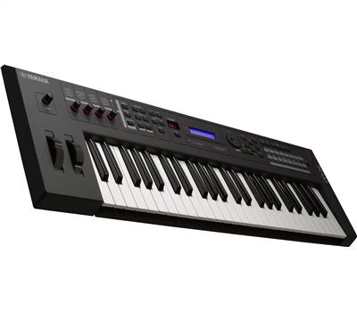 Yamaha MX49 Production Synthesizer2