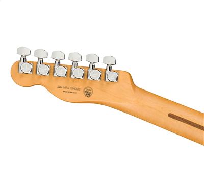 Fender Player Plus Telecaster® Maple Fingerboard 3-Color Sunburst6