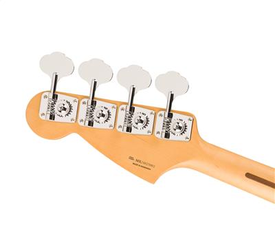 Fender Player II Mustang® Bass PJ Maple Fingerboard 3-Color Sunburst5