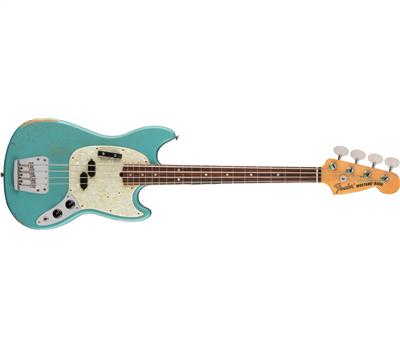 Fender JMJ Road Worn® Mustang Bass® RW Fingerboard Faded Daphne Blue1