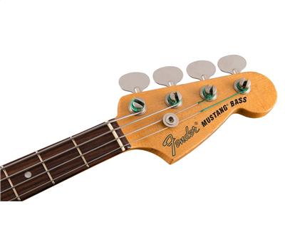 Fender JMJ Road Worn® Mustang Bass® RW Fingerboard Faded Daphne Blue4