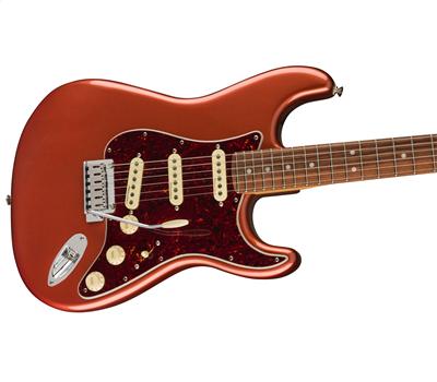 Fender Player Plus Stratocaster® Pau Ferro Aged Candy Apple Red3