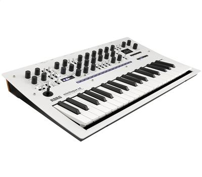 KORG Minilogue XD Synthesizer - Pearl White2