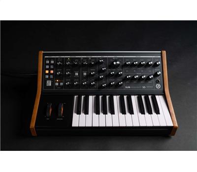 Moog Subsequent 251