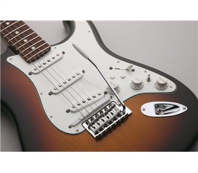 Roland Fender GK-Ready Stratocaster 3-Tone Sunburst2