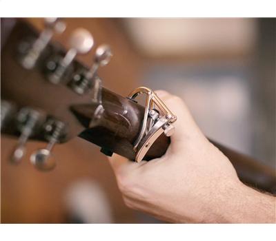 Shubb Capo C1 Steel String Guitar Chrom2