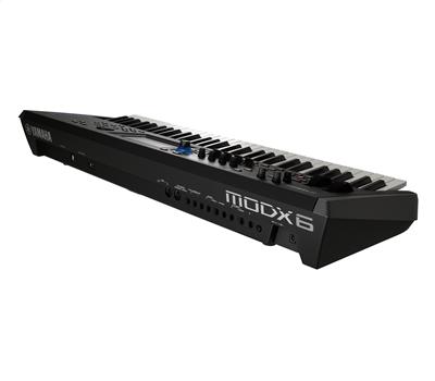 Yamaha MODX 6 Production Synthesizer3