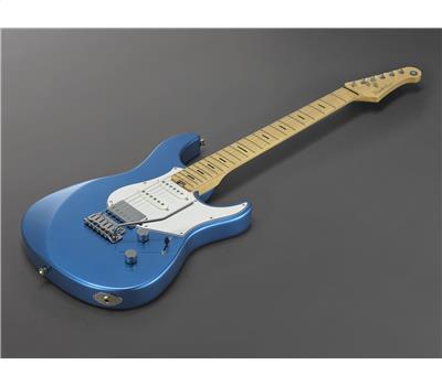 Yamaha Pacifica Professional Maple Neck Sparkle Blue4