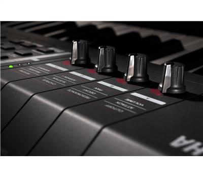 Yamaha MX61 Production Synthesizer4